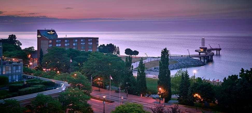 Waterfront Hotel Downtown Burlington Exterior foto